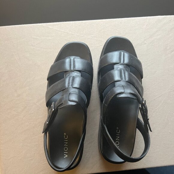 Vionic Delano Platform Wedge Sandals – Black Leather, Size 10 (New in Box) - Picture 6 of 8